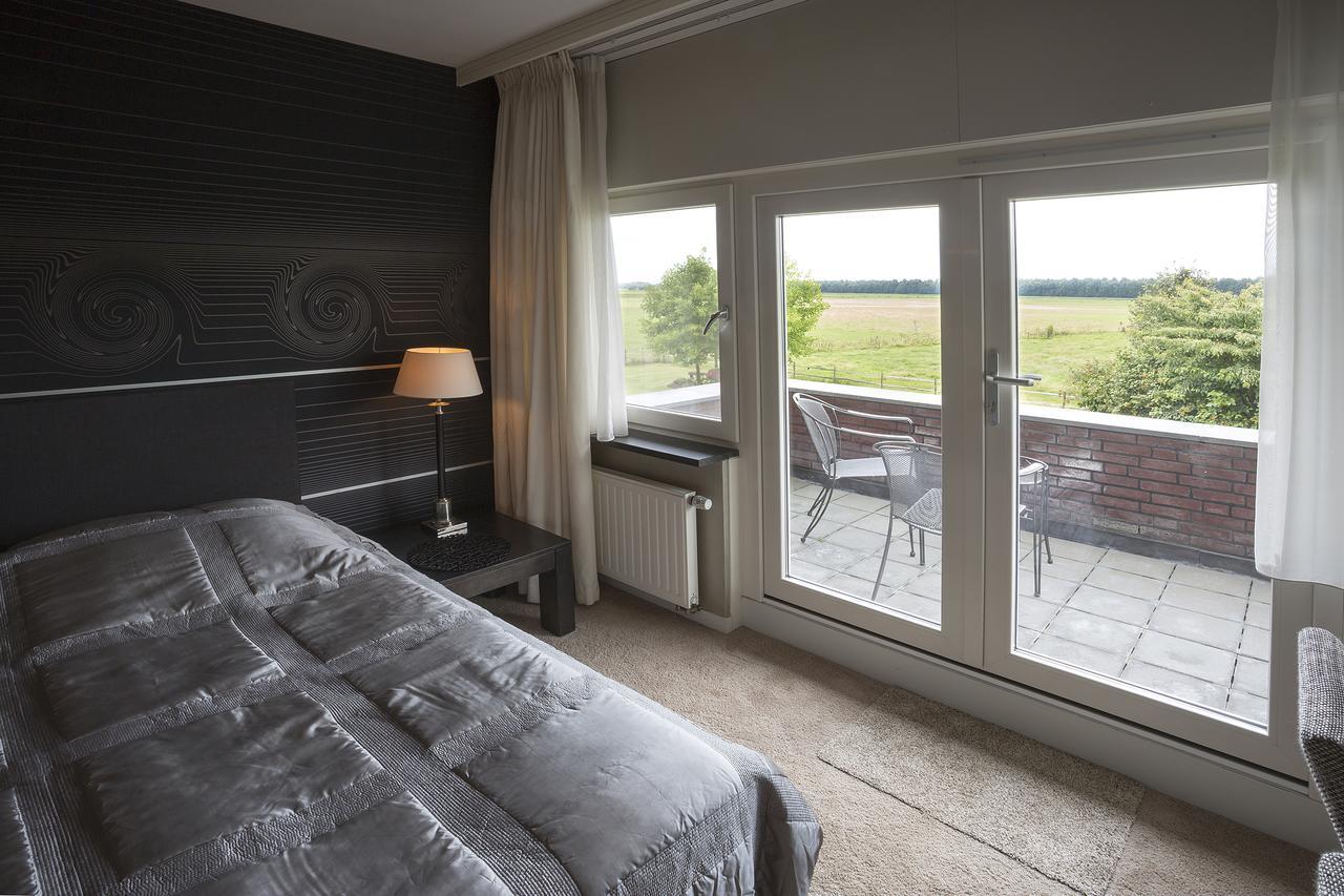 Villa Het Bascour Holthees Bagian luar foto